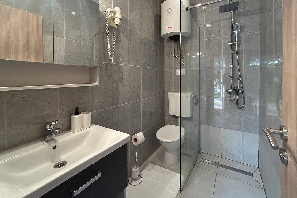 Geheel appartement, Mooi appartement in Mimice met Wifi in Mimice, Split-Dalmatië