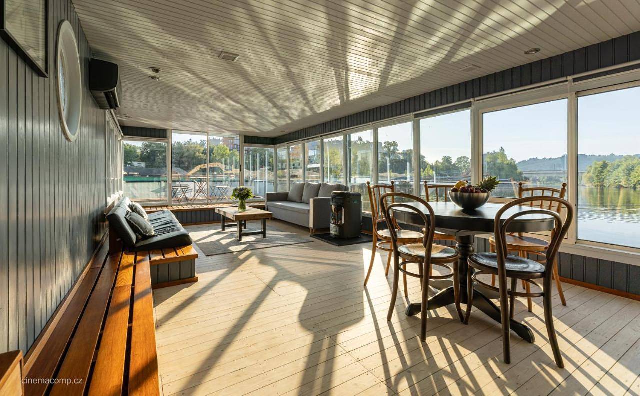 Houseboat - best place in Prague in Prag, Mittelböhmen