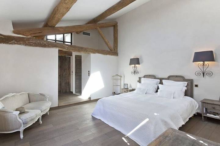 Location de vacances pour 12 personnes, avec jardin à Seillans - 3