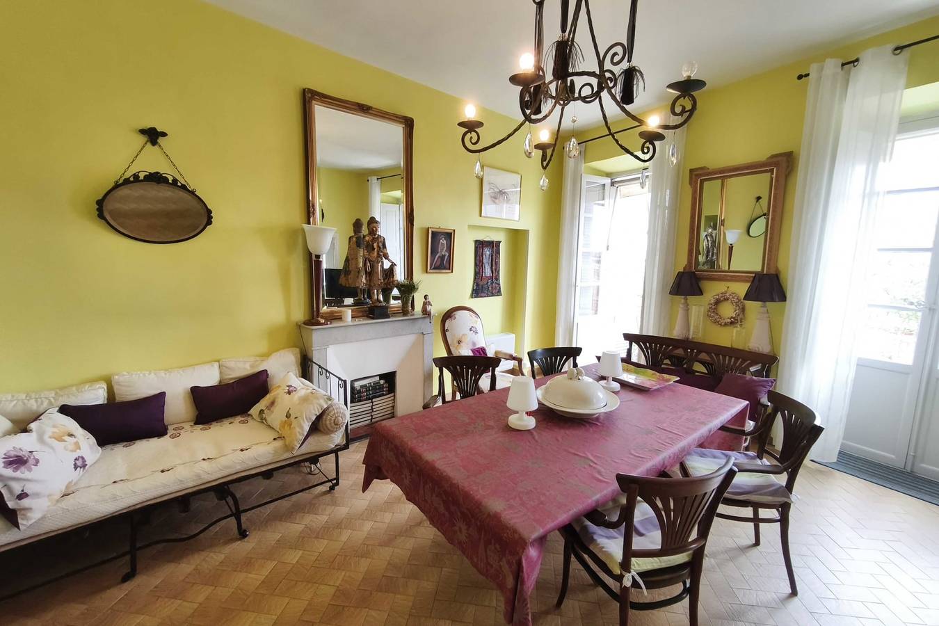 Ganze Wohnung, 2-bedroom apartment with balcony and sea view in Ajaccio, Ajaccio und Umgebung