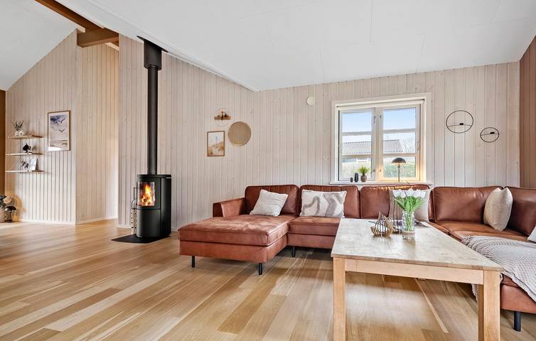 Ferienhaus für 8 Personen, mit Terrasse und Sauna sowie Whirlpool und Garten in Loddenhøj - 3