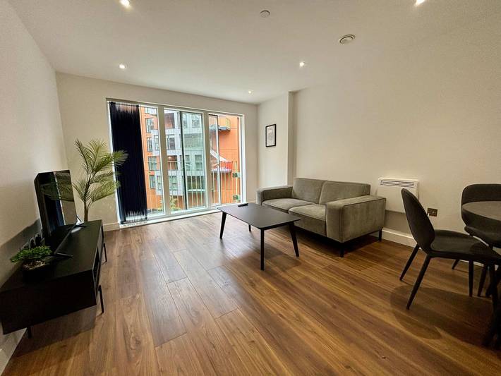 Apartment for 2 people, with pets in Bracknell