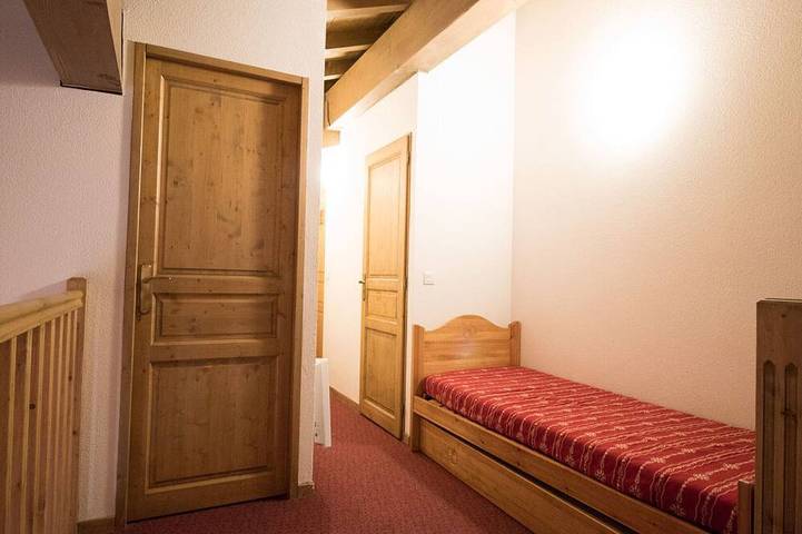 Apartamento entero, Duplex acogedor para 10 personas, a pie de pistas en Val-Cenis. in Lanslebourg-Mont-Cenis, Región de Saint-Jean-de-Maurienne