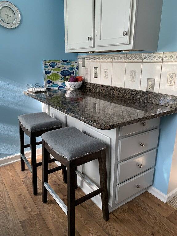 Vacation rental for 7 people, with pool and balcony in Cape May