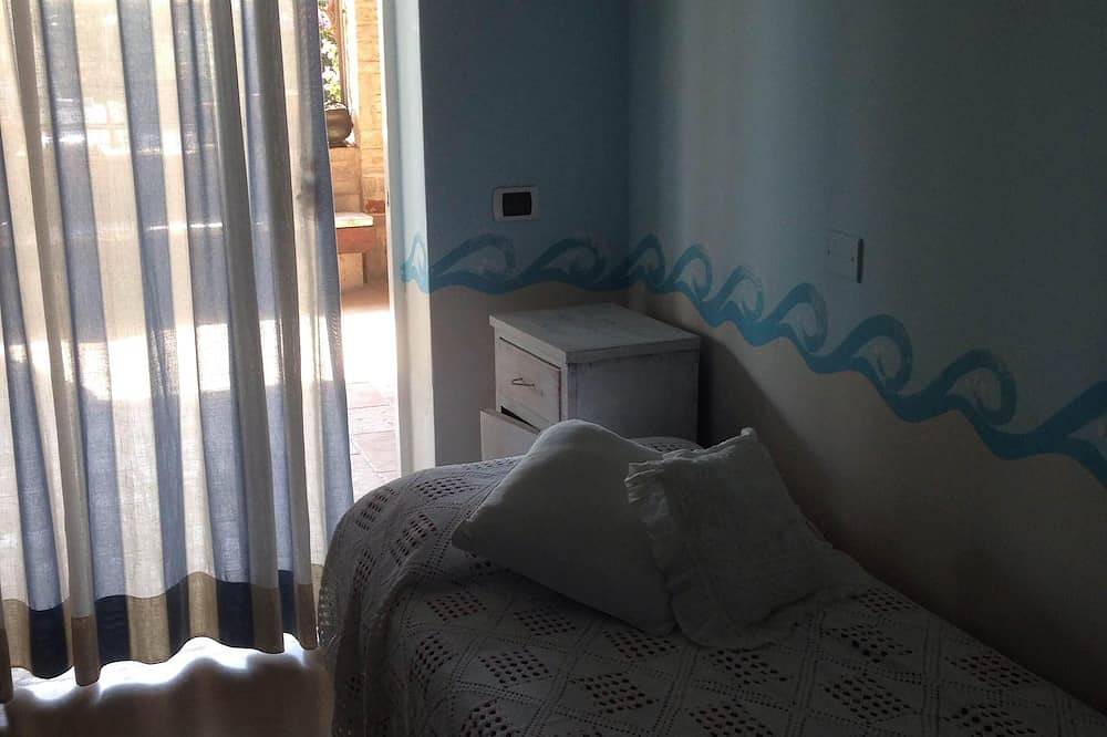 Geräumige Villa mit privatem Zugang zum Meer in Margherita di Savoia, Barletta-Andria-Trani