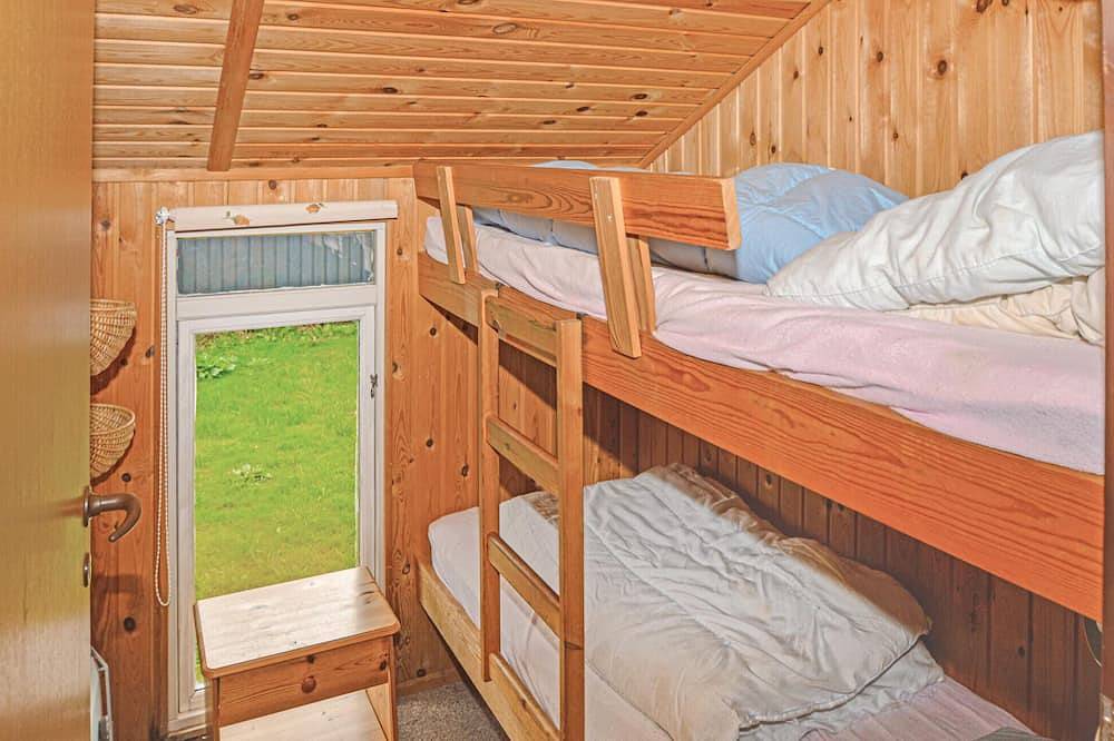 Gemütliches Haus in Hemmet mit Küche in Bork Havn, Ringkøbing Fjord