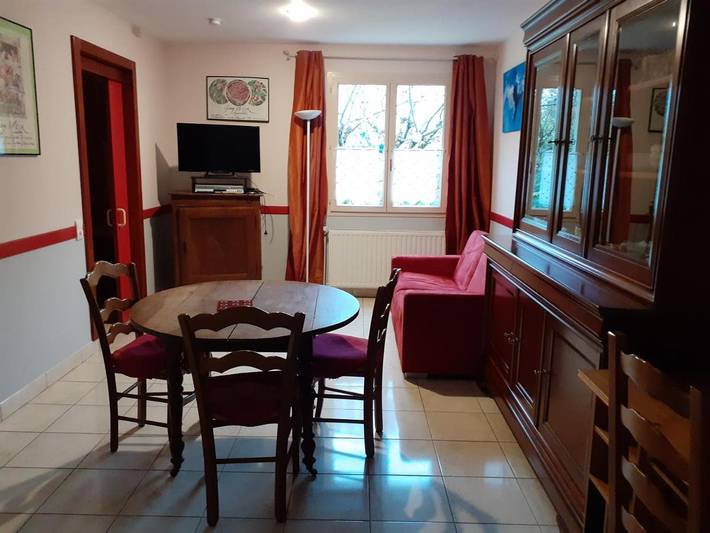 Location de vacances pour 3 personnes, avec jardin et vue à Meyrals - 2