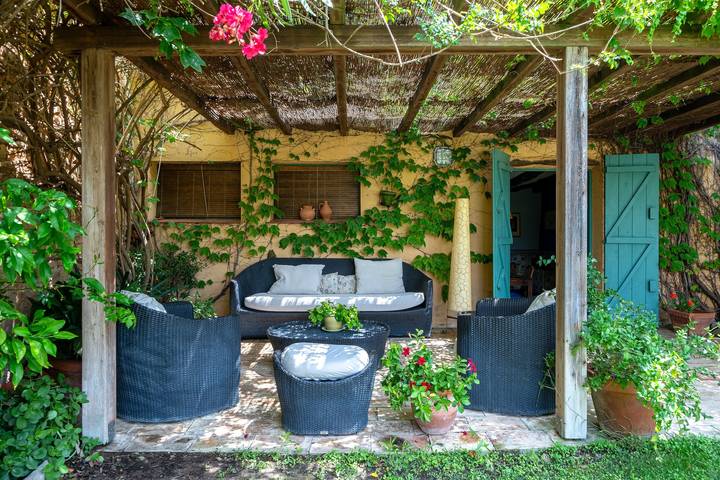 Casa de vacaciones 'Bonastre' con vistas a la montaña, piscina privada y Wi-Fi in Bonastre, Costa Dorada