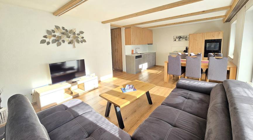Ferienwohnung für 5 Personen, mit Balkon und Sauna in Saas-Grund