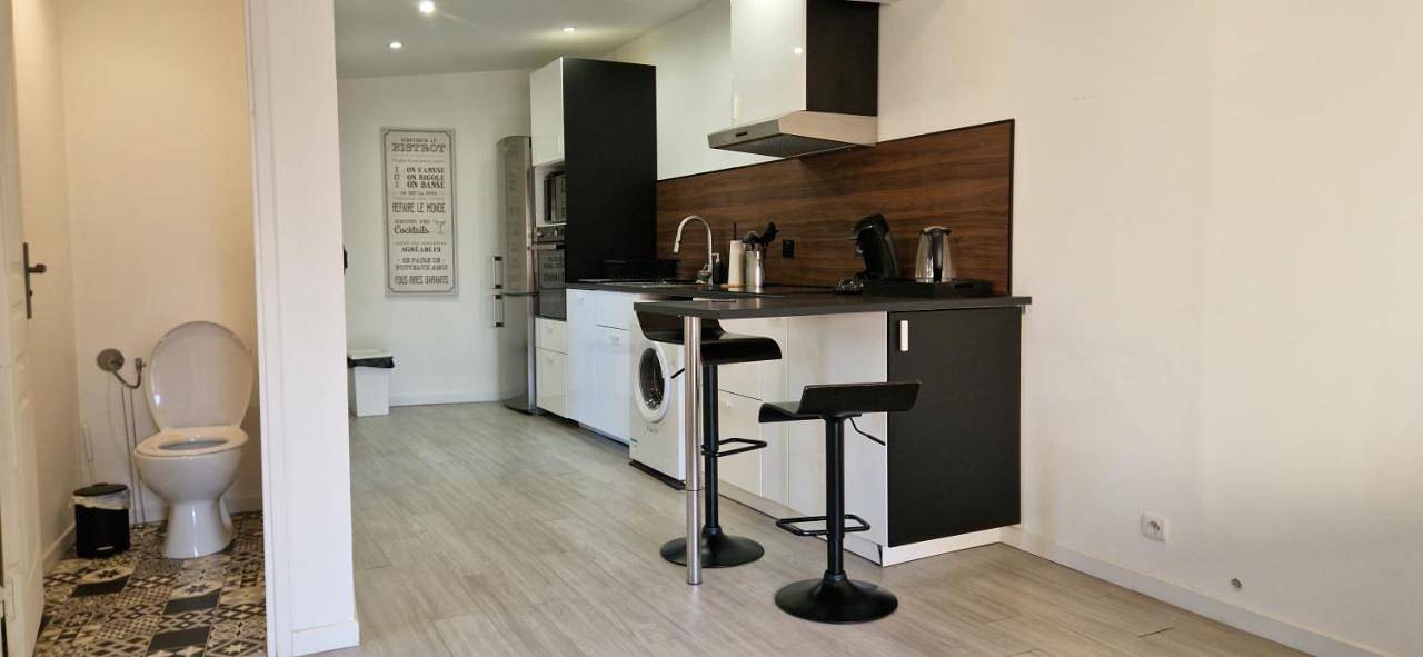 Appartement entier, Oasis avec Jardin privé Proche commerce Récent in Les Pennes-Mirabeau, Côte méditerranéenne (France)