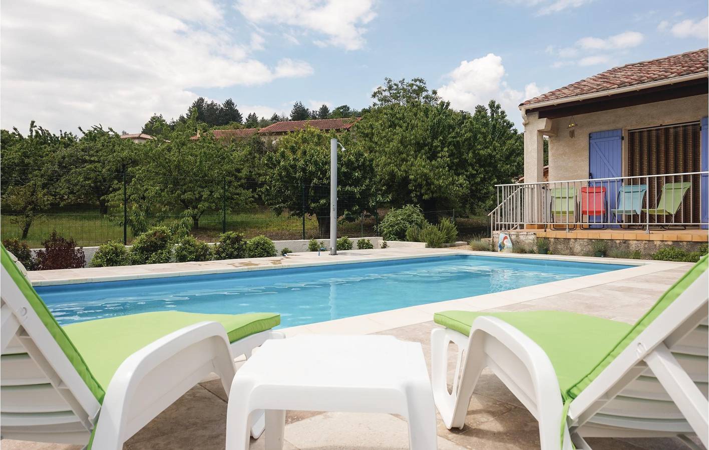 Apt de 110m² avec parking, TV, jardin, piscine et internet, près de Lamalou-les-Bains et L'Orb in Le Poujol-sur-Orb, Région de Béziers