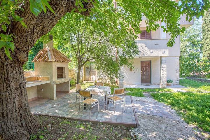 Ferienhaus für 3 Personen, mit Garten - 1
