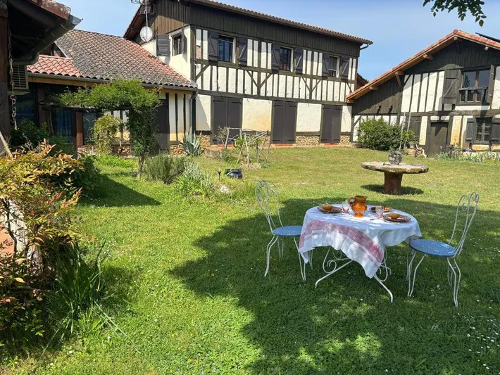 Apartamento de vacaciones para 2 personas, con piscina además de vistas y terraza - 1