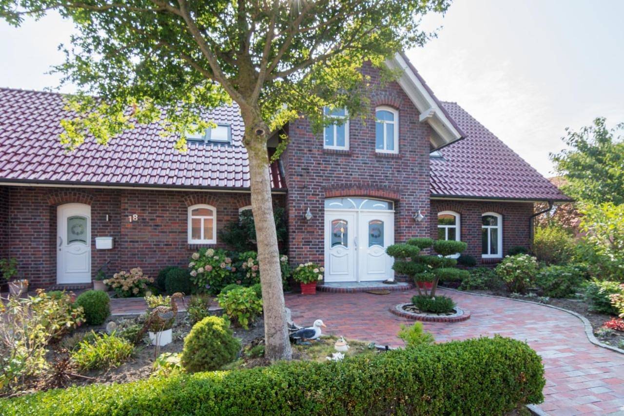 Triple Room with Garden View in Norddeich, Norden und Umgebung