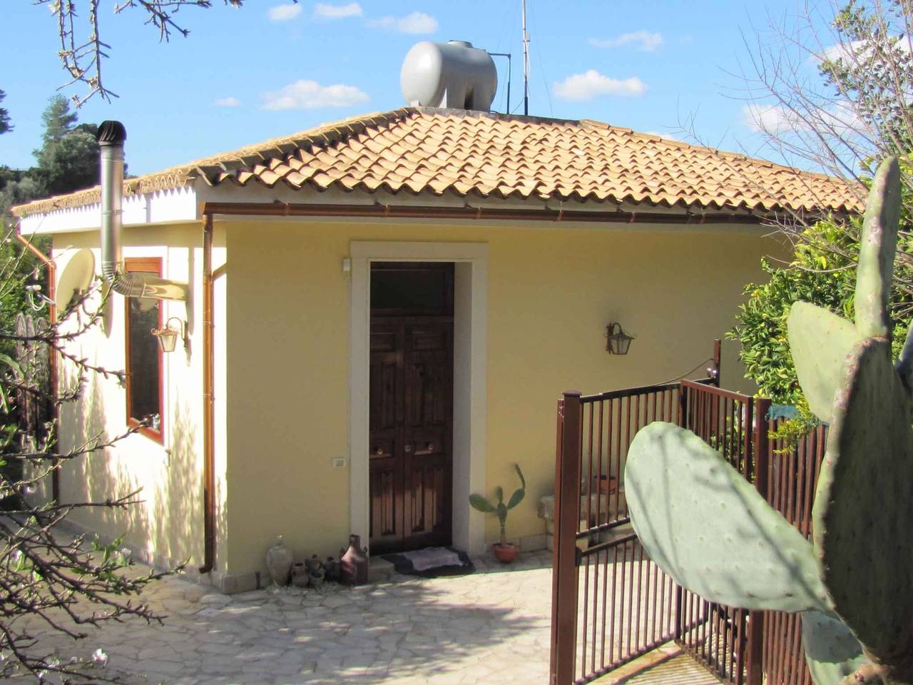 Ferienhaus mit Blick auf Zitronengarten  in Spiaggia di Eloro, Lido di Noto