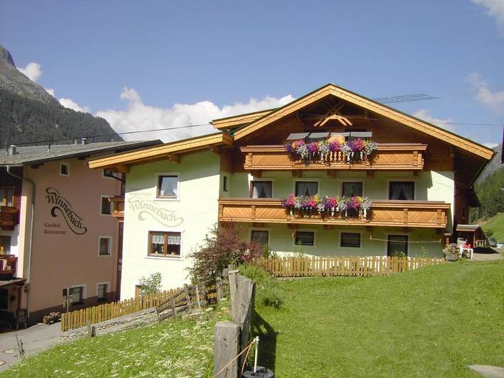 Hôtel pour 4 personnes, avec balcon ainsi que vue et sauna dans Gries - 4