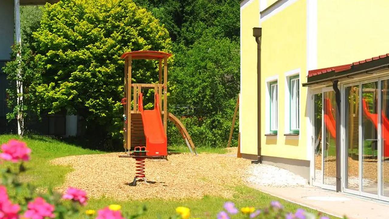 Einzelzimmer für 1 Person (15 m²) in Aigen im Ennstal in Rottenmanner und Wölzer Tauern, Aigen im Ennstal