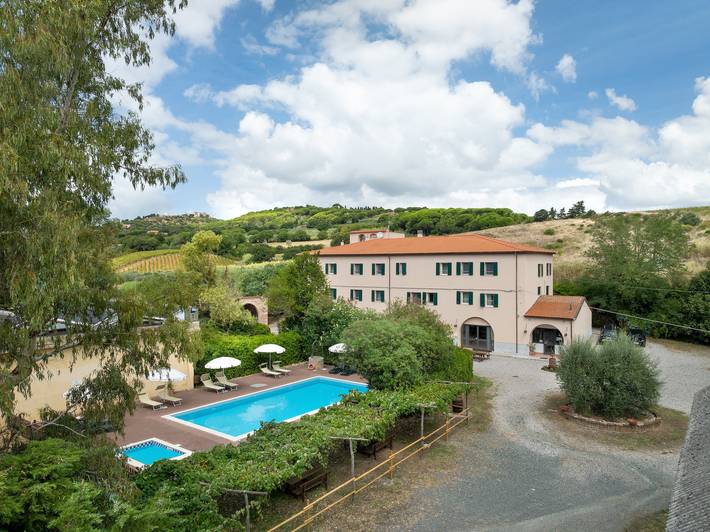 Ferienwohnung für 2 Personen, mit Garten und Kinderpool in Italienische Riviera