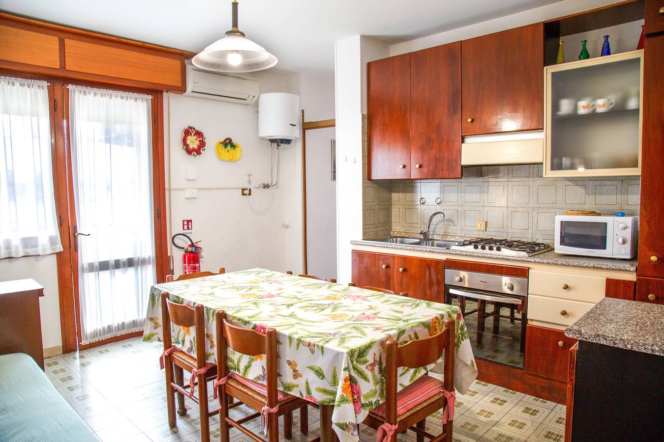 Ganze Wohnung, Innenstadt-Apartment am Strand in Eraclea Mare, Eraclea