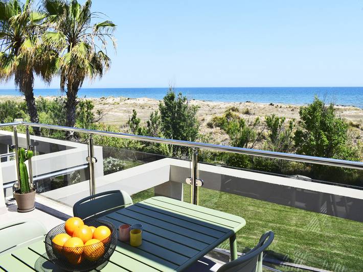 Casa de férias para 6 pessoas, com jardim e piscina e ainda varanda em Oliva