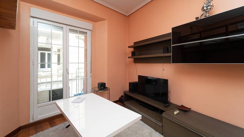 Appartamento per 3 persone, con balcone in Puerta del Sol