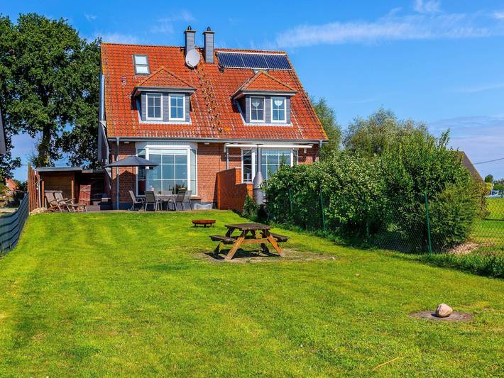 Ferienhaus mit Meerblick für 6 Personen, mit Garten und Terrasse in Boltenhagen