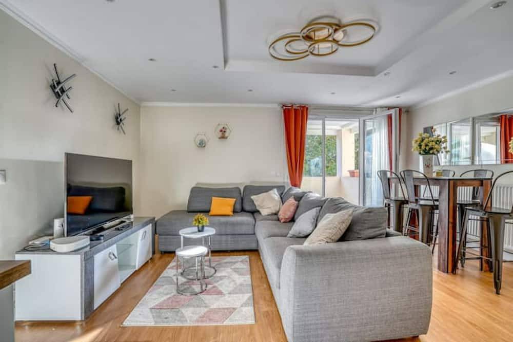 Ganze Wohnung, Standing-5 Bedrooms -free Parking -10mn From Paris in Épinay-sur-Seine, Seine-Saint-Denis