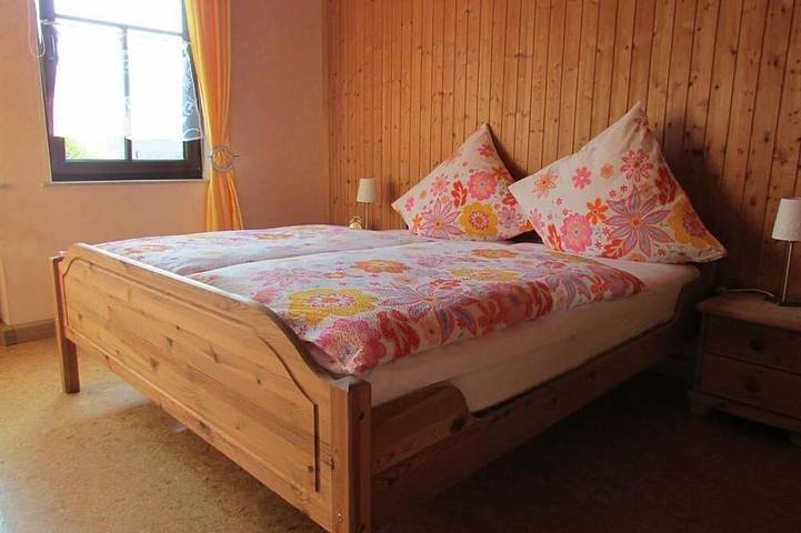 Ferienwohnung für 3 Personen, mit Terrasse und Garten in Nonnweiler - 2