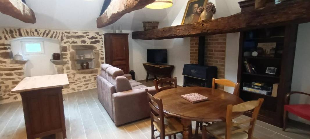 Location de vacances pour 4 personnes, avec terrasse et jardin à Saint-Beauzély - 4
