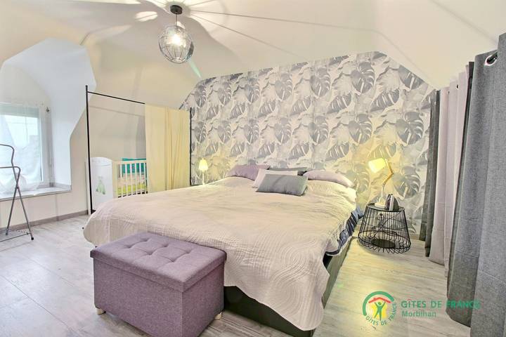 Gîte pour 8 personnes, avec terrasse et jardin à Locoal-Mendon - 4
