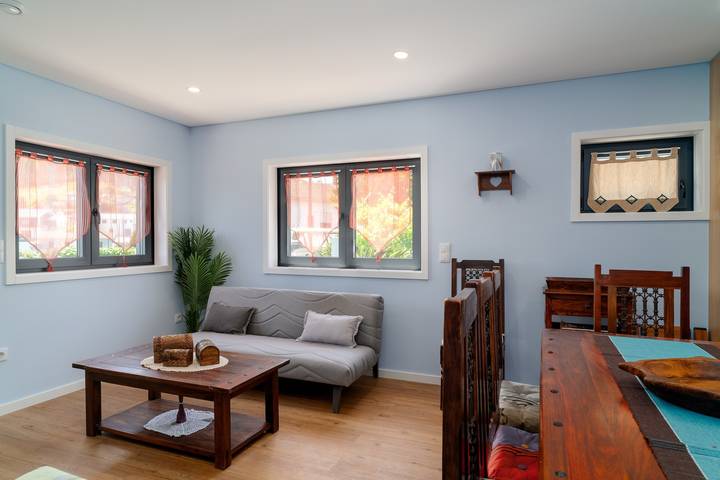 Vacation villa in Porto/Lever with private indoor heated pool, Spa, air conditioning, and Wifi in Sandim, Olival, Lever e Crestuma, Porto District