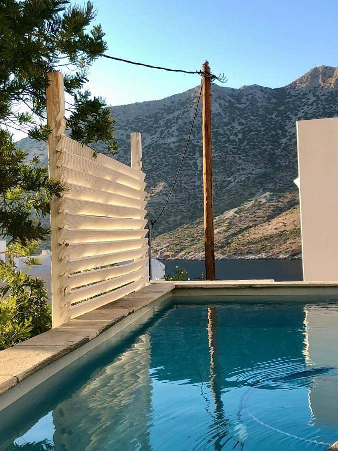 Location de vacances pour 6 personnes, avec terrasse ainsi que piscine et vue, animaux acceptés dans Kamarès - 2