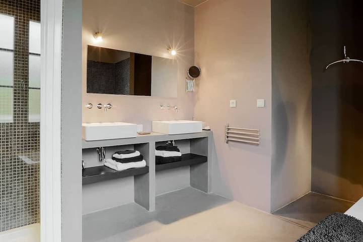 Location de vacances pour 6 personnes, avec terrasse ainsi que piscine et jardin à Mouleydier - 4