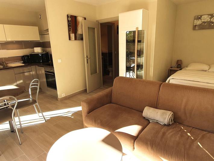 Gîte pour 4 personnes, avec terrasse, animaux acceptés dans Plage De La Croisette Sainte Maxime - 4