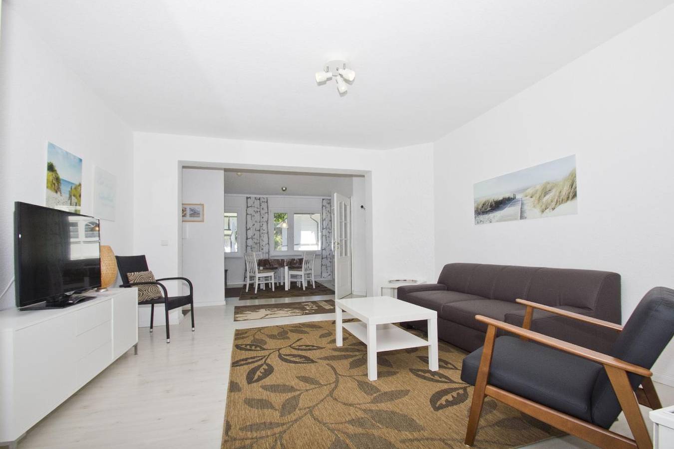 Ganze Wohnung, Strandnahe Fewo in zentraler aber ruhiger Lage in Binz - Ferienwohnung Silvana in Ostseebad Binz, Binz