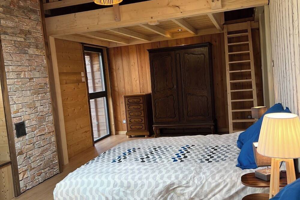 High-end Bel'M'Amiral for 15 people, magnificent view and indoor swimming pool in Fresse-sur-Moselle, Épinal en omgeving