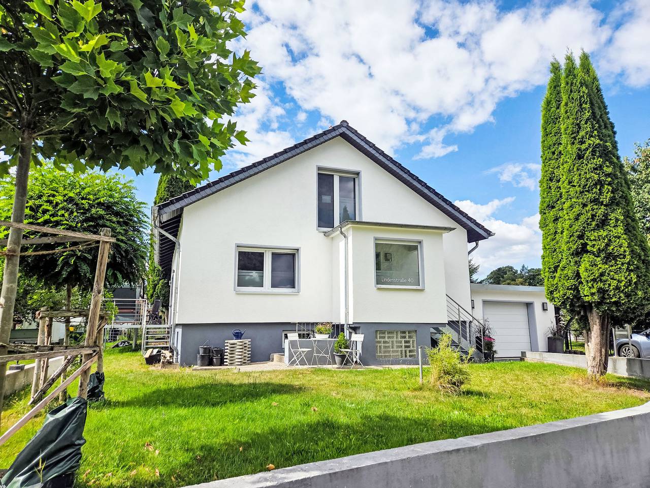 Ganze Wohnung, Lindenstraße in Schieder-Schwalenberg, Kreis Lippe