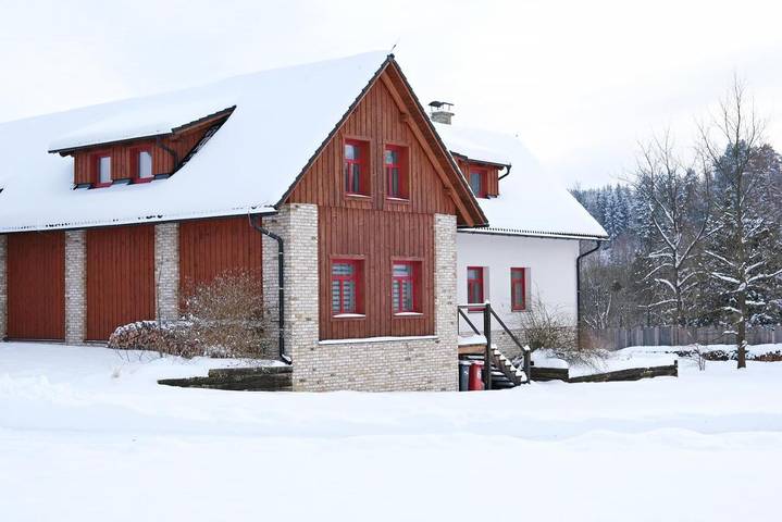 Wiejski domek dla 2 osób, z widok i ogród oraz taras w Morawy