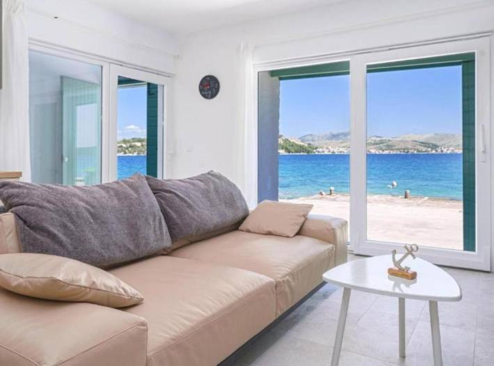 Villa pour 4 personnes, avec balcon et jardin à Brodarica - 4