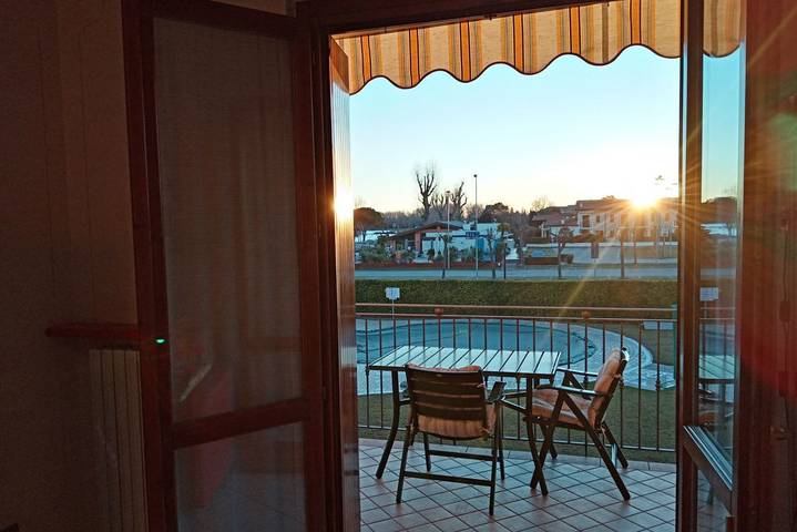 Ferienwohnung für 2 Personen, mit Pool und Balkon/Terrasse sowie Seeblick, mit Haustier in Sirmione - 3