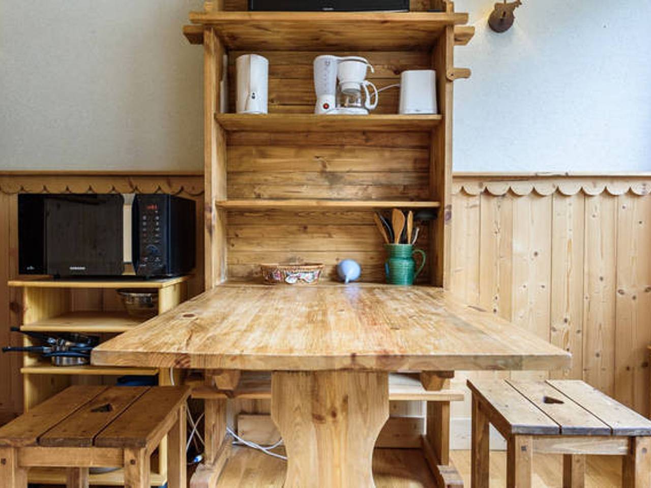 Studio entier, Charmant Studio Pour 2 Personnes, Rénové, au Pied des Pistes et au Centre des Menuires in Les Menuires, Saint-Martin-de-Belleville