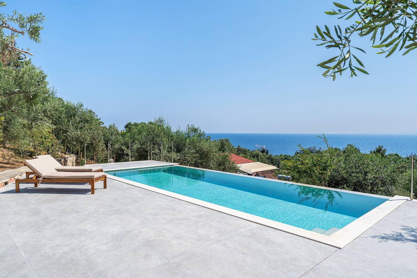 Entire apartment, Apartment 'Alex Bar A' with Sea View, Wi-Fi and Air Conditioning in Sarakiniko Beach, Preveza regional unit
