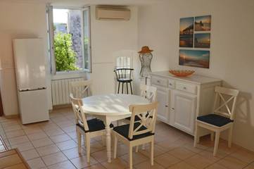 Gîte pour 6 personnes, avec balcon à Donzère