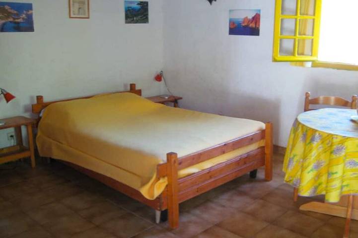 Location de vacances pour 4 personnes, avec jardin dans Plage du Péro - 3