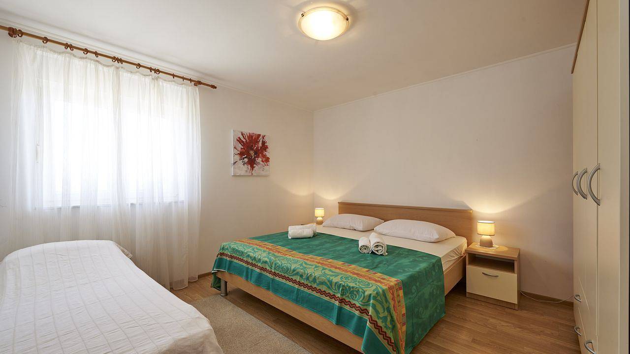 Ganze Ferienwohnung, Ferienwohnung für 4 Personen (40 m²) in Slatine in Slatine, Ciovo