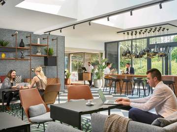 Hôtel pour 3 personnes, avec piscine et jardin, animaux acceptés à Palaiseau