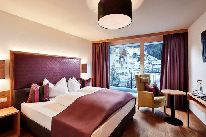 Maison d’hôte pour 6 personnes, avec sauna ainsi que vue et balcon, adapté aux familles à Ischgl - 2