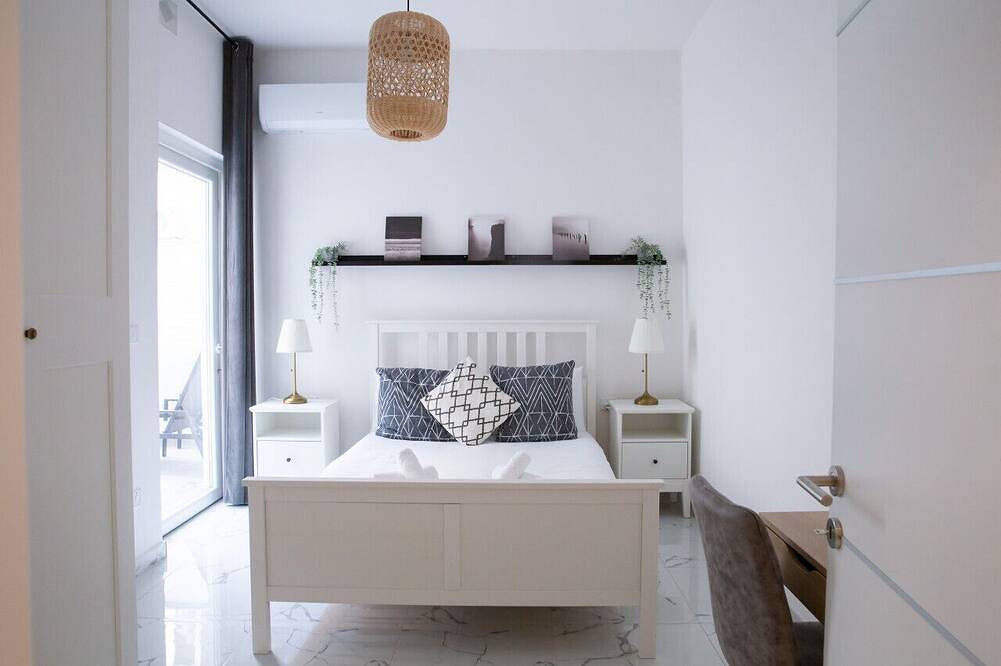 Ganze Wohnung, Sliema 2Br Backyard Flat by Arcocollection in Tas-Sliema, Insel Malta