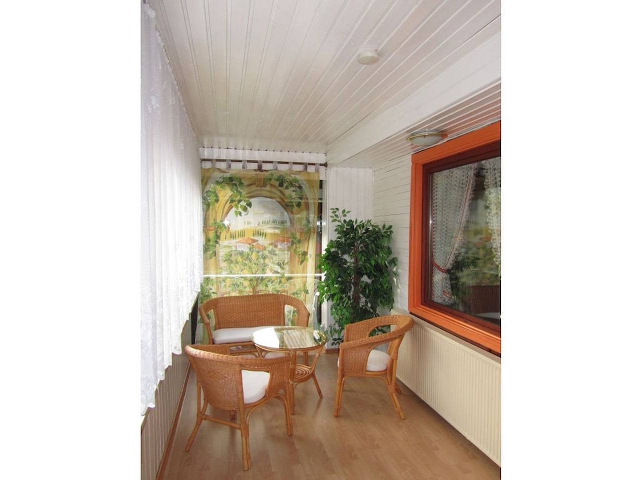 Wooden holiday home with winter garden in Rheinböllen, Nahetal