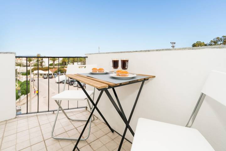 Gîte pour 4 personnes, avec balcon à Lagos - 2